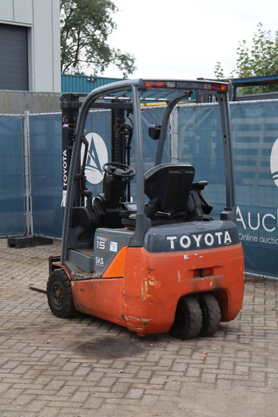 Toyota 8FBET15 - رافعة شوكية كهربائية: صور 4 Toyota 8FBET15 - رافعة شوكية كهربائية: صور 4