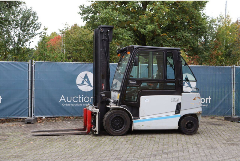 UniCarriers HX 50 - رافعة شوكية كهربائية: صور 1 UniCarriers HX 50 - رافعة شوكية كهربائية: صور 1