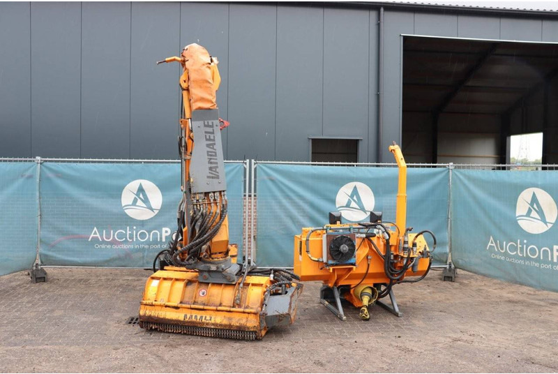 VANDAELE Pro 550 - ماكينات قطع الحشائش الغابات: صور 1 VANDAELE Pro 550 - ماكينات قطع الحشائش الغابات: صور 1