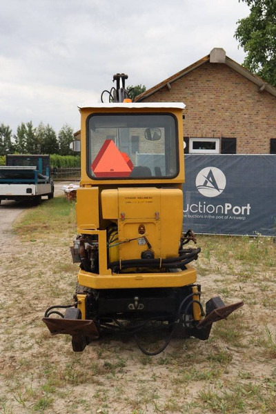 VERMEER ERM S 500 - حفارة على عجلات: صور 5 VERMEER ERM S 500 - حفارة على عجلات: صور 5
