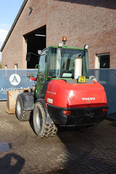 Volvo L25B-P - اللودر بعجل: صور 4 Volvo L25B-P - اللودر بعجل: صور 4