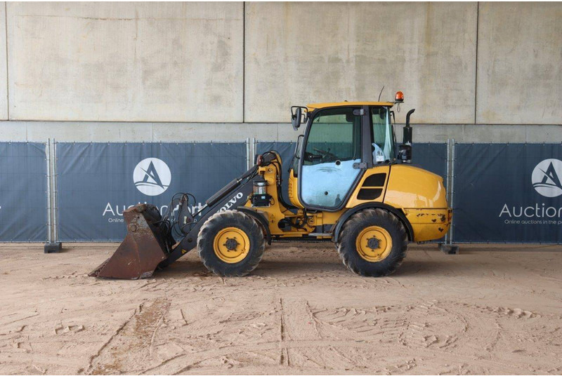 Volvo L25F-P - اللودر بعجل: صور 2 Volvo L25F-P - اللودر بعجل: صور 2