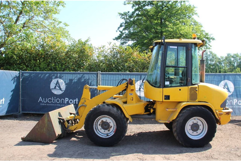 Volvo L30B-Z/X - اللودر بعجل: صور 2 Volvo L30B-Z/X - اللودر بعجل: صور 2