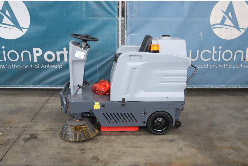 Westfield S1250 - سياره كنس شوارع: صور 2 Westfield S1250 - سياره كنس شوارع: صور 2