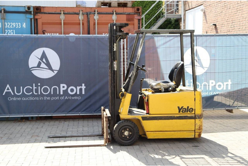 Yale ERP15RCL - رافعة شوكية كهربائية: صور 1 Yale ERP15RCL - رافعة شوكية كهربائية: صور 1