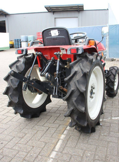 Yanmar F-200 - جرار: صور 5 Yanmar F-200 - جرار: صور 5