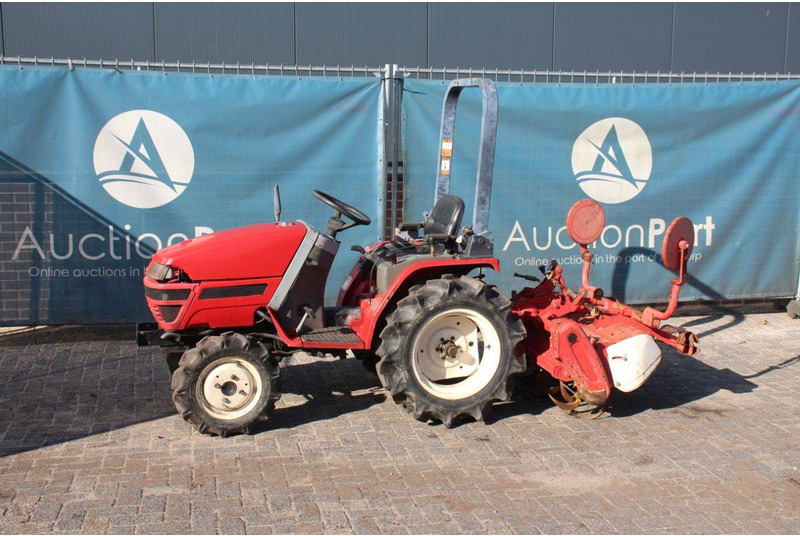 Yanmar KE-50 - جرار: صور 1 Yanmar KE-50 - جرار: صور 1