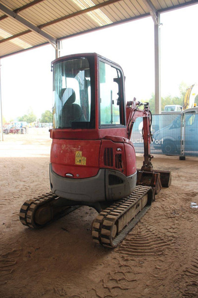 Yanmar VIO 20-3 - حفارة مصغرة: صور 5 Yanmar VIO 20-3 - حفارة مصغرة: صور 5