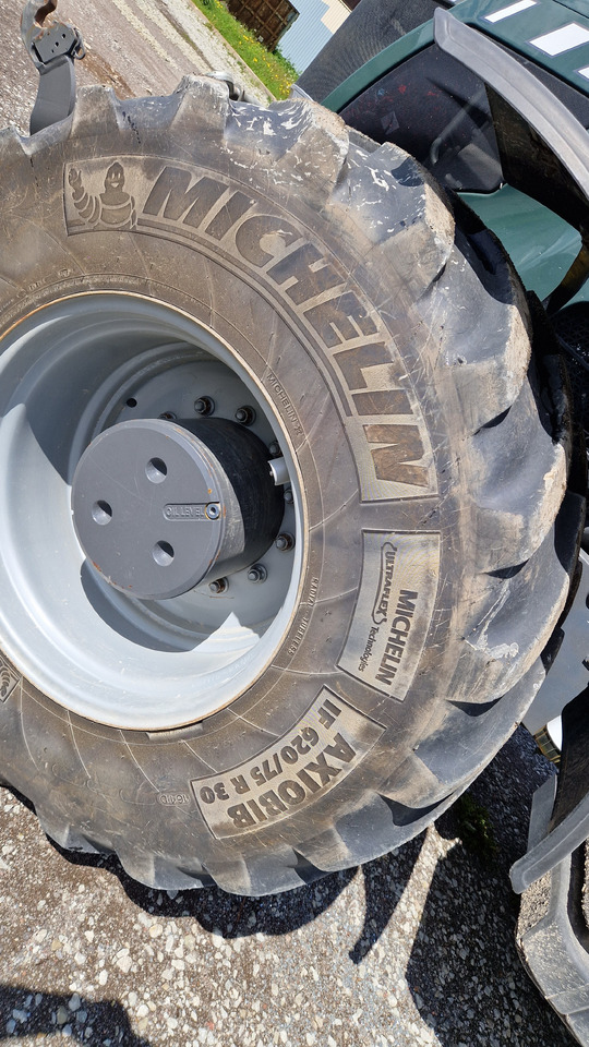 Massey Ferguson 8737 - جرار: صور 5 Massey Ferguson 8737 - جرار: صور 5