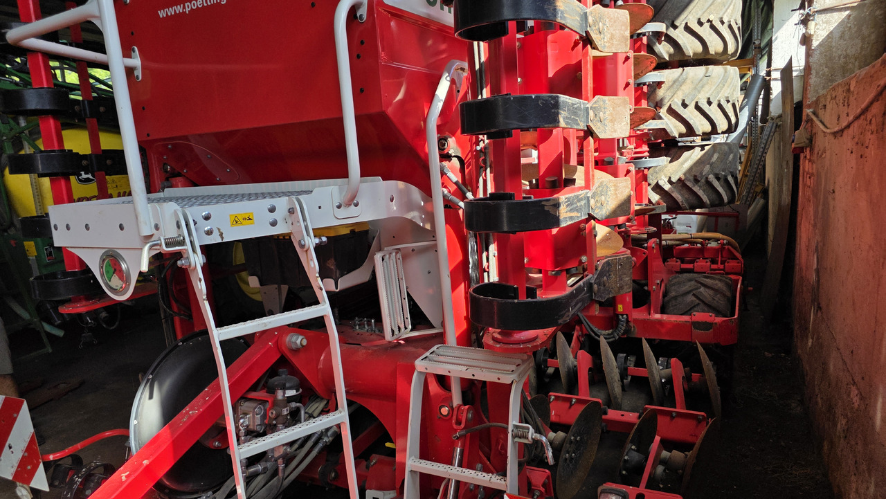 PÖTTINGER Terrasem C6 Artis - معدات بذار: صور 1 PÖTTINGER Terrasem C6 Artis - معدات بذار: صور 1