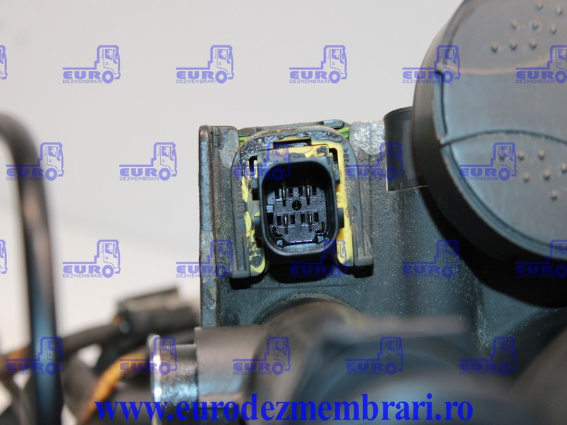 BATERIE FILTRU COMBUSTIBIL DAF XF106 MX-11 1951946, 2133320, 2164459, 2184057 - فلتر الوقود - شاحنة: صور 4 BATERIE FILTRU COMBUSTIBIL DAF XF106 MX-11 1951946, 2133320, 2164459, 2184057 - فلتر الوقود - شاحنة: صور 4