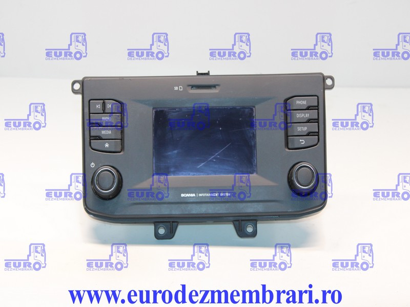 ELEMENT BORD UNITATE MULTIMEDIA AUS SCANIA SUPER 2906950, 2819280 - لوحة القيادة - شاحنة: صور 1 ELEMENT BORD UNITATE MULTIMEDIA AUS SCANIA SUPER 2906950, 2819280 - لوحة القيادة - شاحنة: صور 1