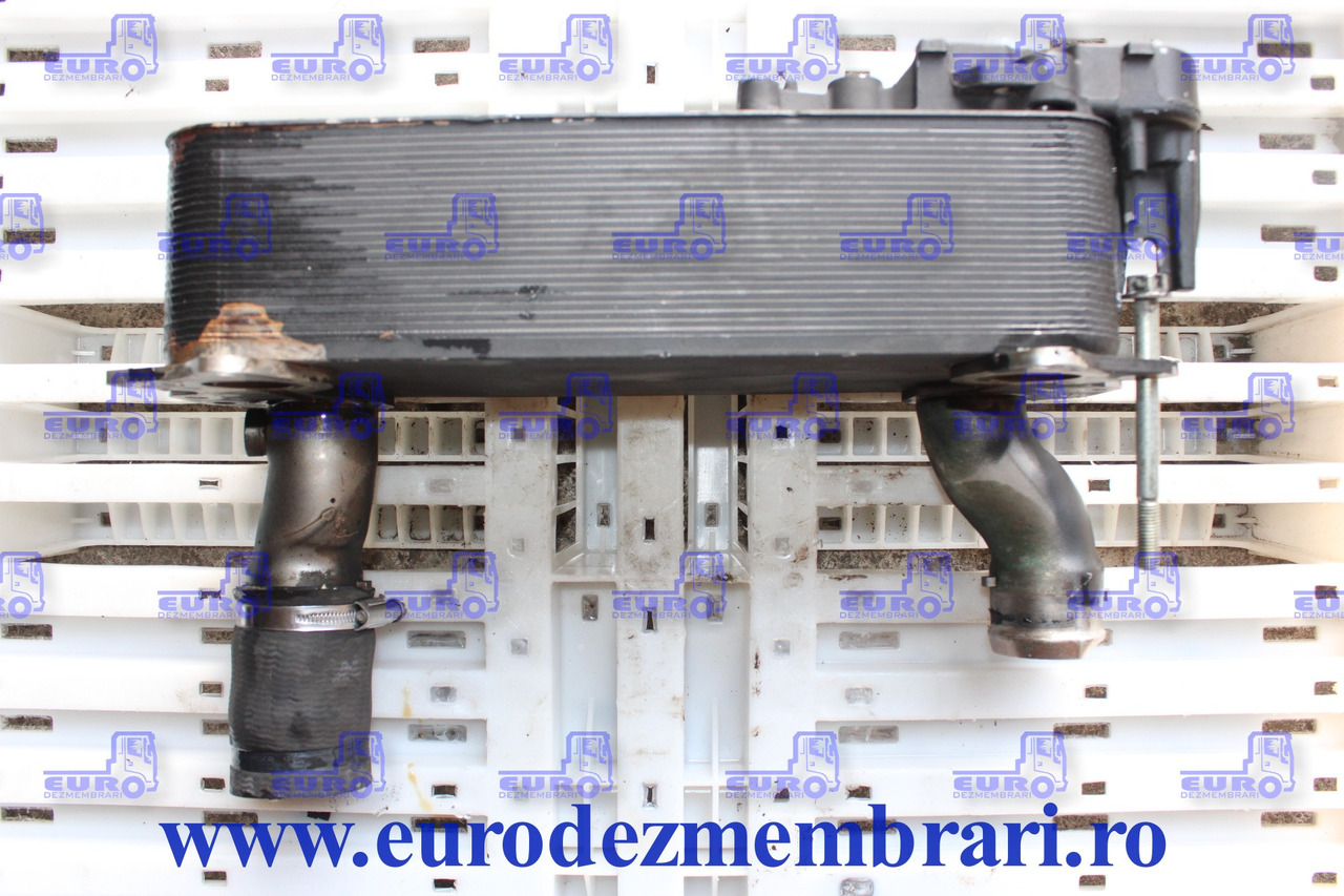 RADIATOR RACIRE ULEI INTARDER DAF 1900765 - مبرد الزيت - شاحنة: صور 2 RADIATOR RACIRE ULEI INTARDER DAF 1900765 - مبرد الزيت - شاحنة: صور 2