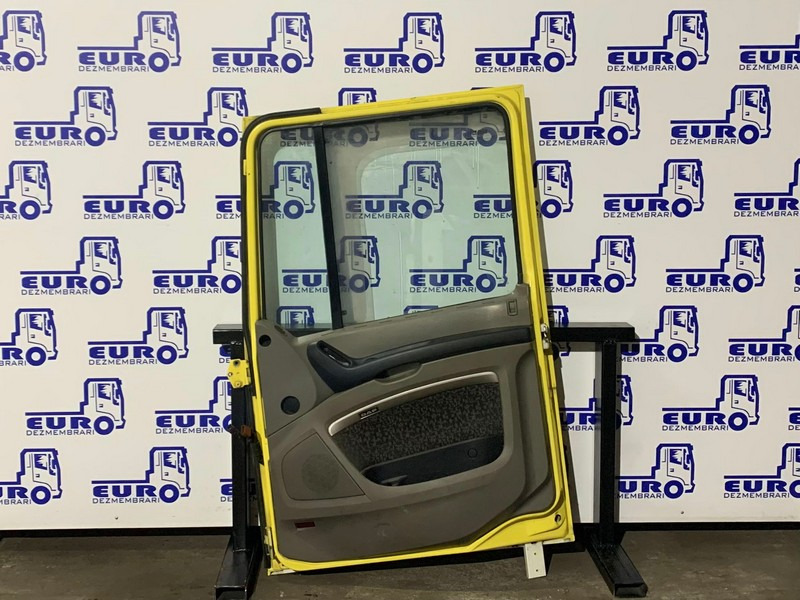 USA DREAPTA DAF XF105 - باب و قطع الغيار - شاحنة: صور 2 USA DREAPTA DAF XF105 - باب و قطع الغيار - شاحنة: صور 2