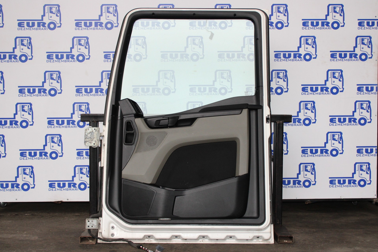 USA DREAPTA MAN TGX TG3 81.62600.4138 81.62600.4142 - باب و قطع الغيار - شاحنة: صور 1 USA DREAPTA MAN TGX TG3 81.62600.4138 81.62600.4142 - باب و قطع الغيار - شاحنة: صور 1