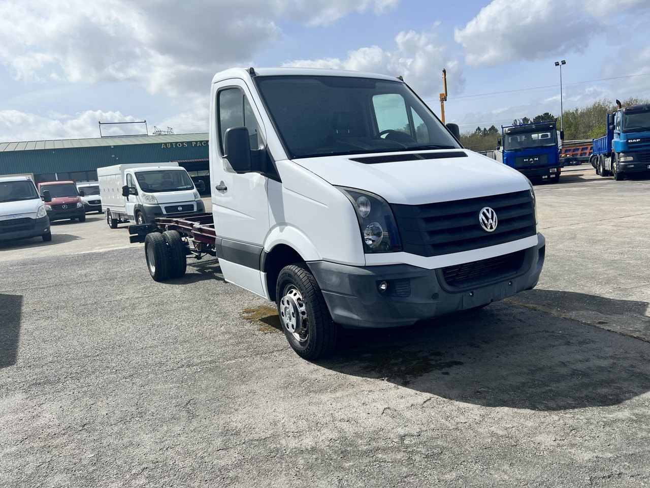 VOLKSWAGEN EN CHASIS - الشاحنات الصغيرة: صور 2 VOLKSWAGEN EN CHASIS - الشاحنات الصغيرة: صور 2