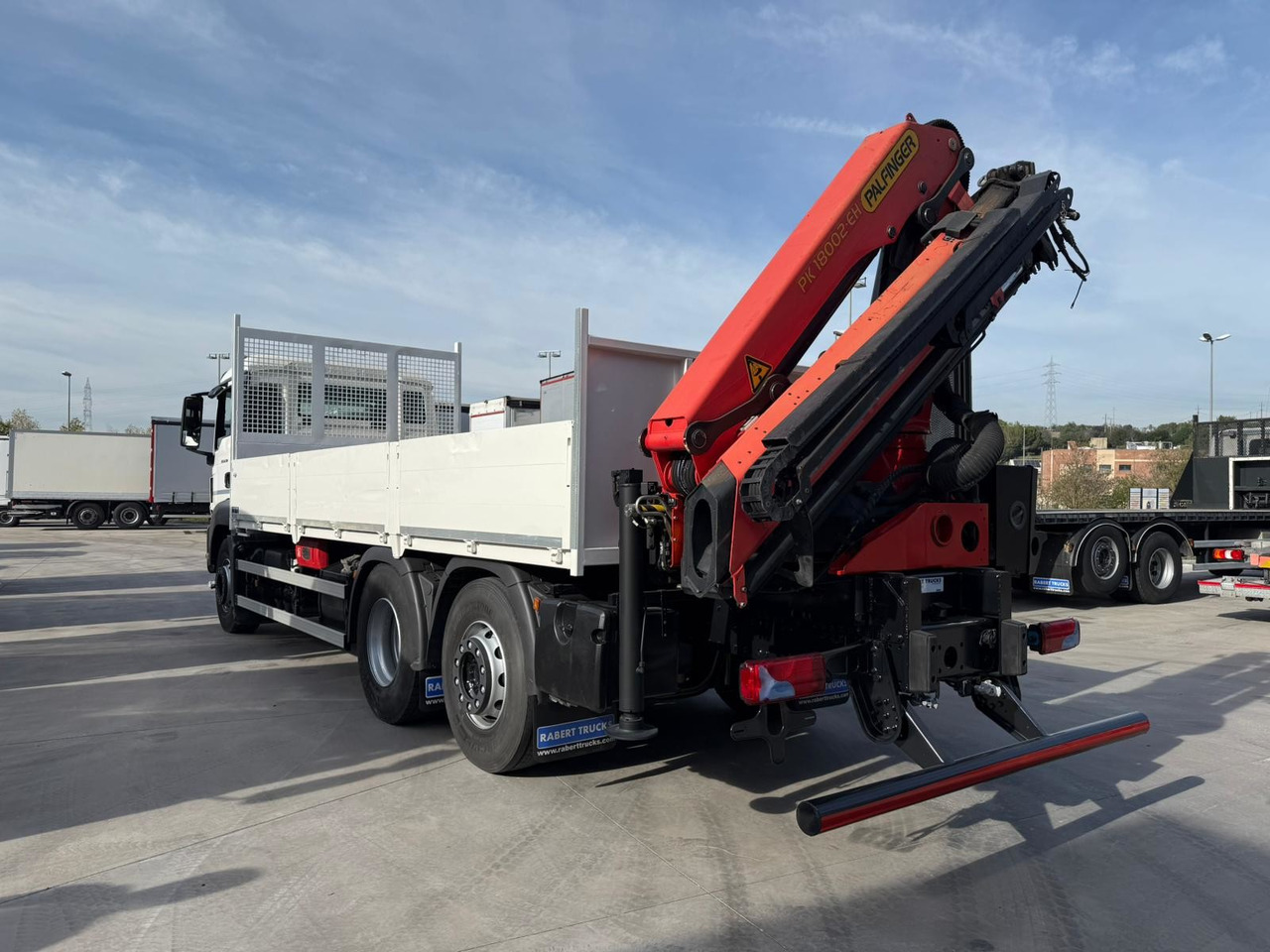 MAN 26.320 BL TGS E6 (Platform and Crane) - شاحنات مسطحة, شاحنة كرين: صور 4 MAN 26.320 BL TGS E6 (Platform and Crane) - شاحنات مسطحة, شاحنة كرين: صور 4
