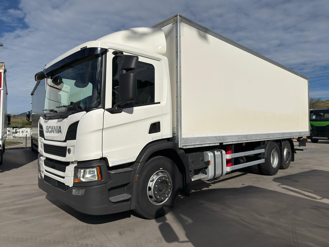 SCANIA P360 E6 (VAN) - بصندوق مغلق شاحنة: صور 1 SCANIA P360 E6 (VAN) - بصندوق مغلق شاحنة: صور 1