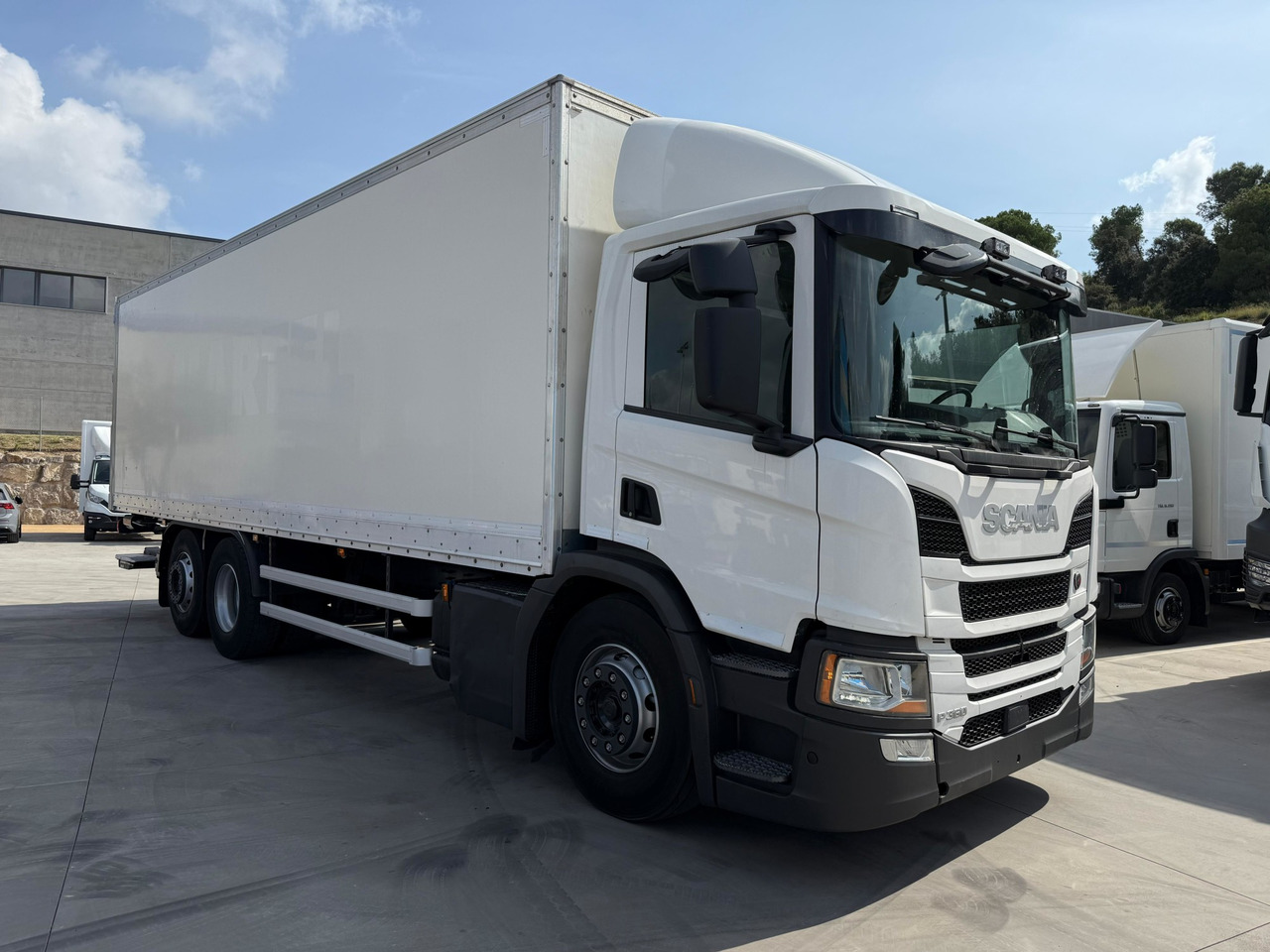 SCANIA P360 E6 (VAN) - بصندوق مغلق شاحنة: صور 2 SCANIA P360 E6 (VAN) - بصندوق مغلق شاحنة: صور 2