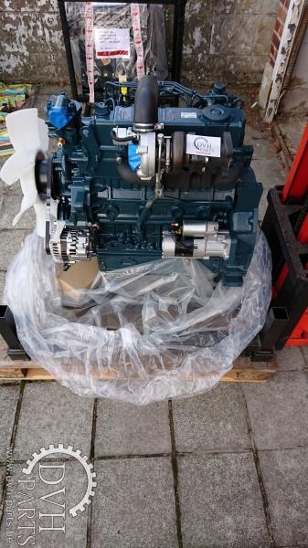 Kubota V3300-T - المحرك - آلات البناء: صور 2 Kubota V3300-T - المحرك - آلات البناء: صور 2