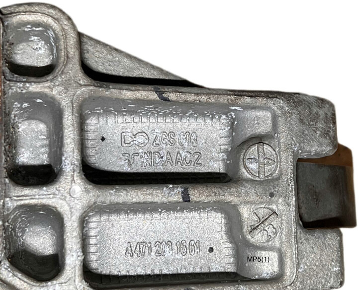 Mercedes-Benz MP5 - فلتر الوقود: صور 2 Mercedes-Benz MP5 - فلتر الوقود: صور 2