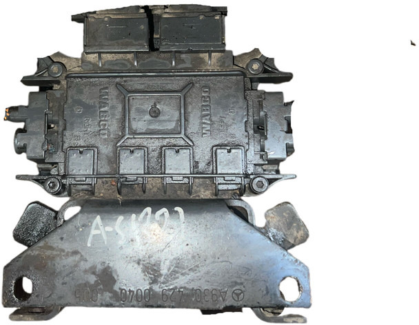 Mercedes-Benz - أجزاء الفرامل: صور 1 Mercedes-Benz - أجزاء الفرامل: صور 1