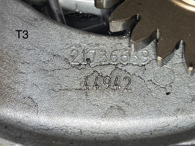 Renault - ضخ النفط: صور 3 Renault - ضخ النفط: صور 3