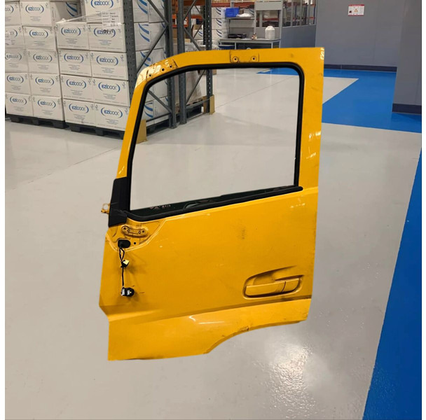 Volvo FM left doors (2021-2024) - باب و قطع الغيار: صور 1 Volvo FM left doors (2021-2024) - باب و قطع الغيار: صور 1