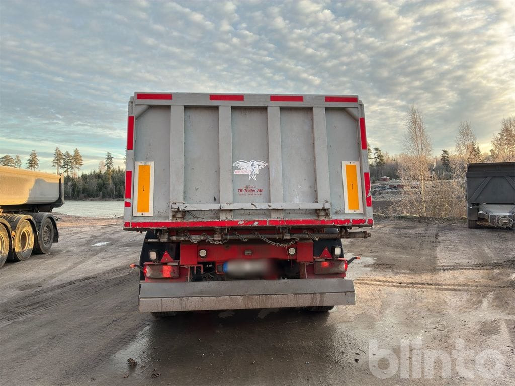 BENALU TIPPKÄRRA 3-AXL - قلابة مقطورة: صور 4 BENALU TIPPKÄRRA 3-AXL - قلابة مقطورة: صور 4