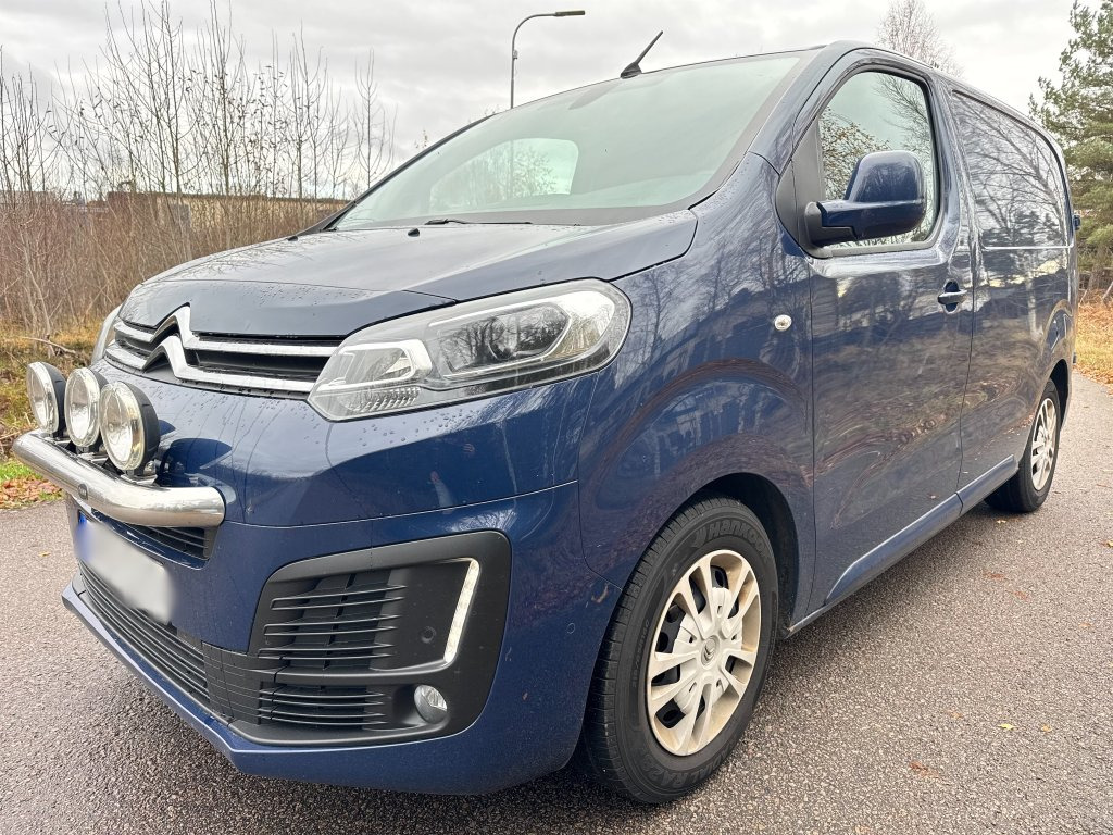 CITROEN JUMPY 1,6 BlueHDi - الشاحنات الصغيرة: صور 1 CITROEN JUMPY 1,6 BlueHDi - الشاحنات الصغيرة: صور 1