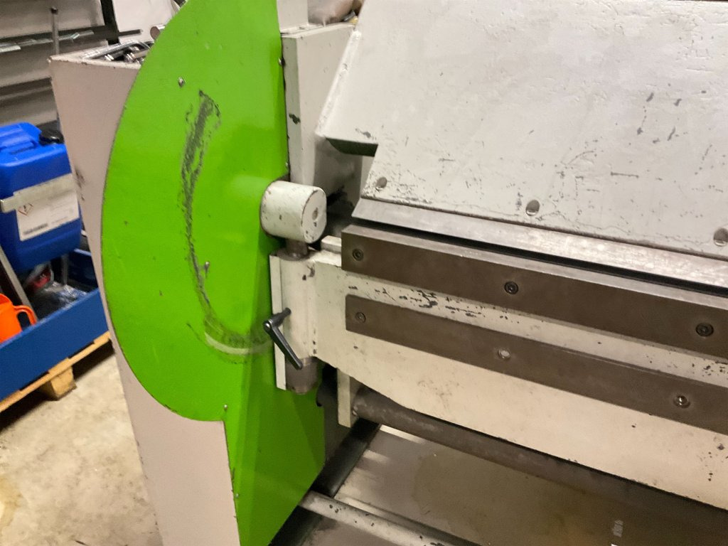 آلة تصنيع المعادن Göteneds K25-30: صور 15 آلة تصنيع المعادن Göteneds K25-30: صور 15