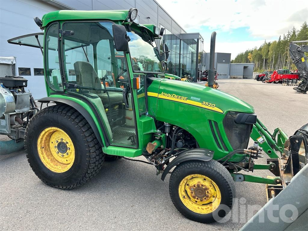 JOHN DEERE 3520 - جرار: صور 5 JOHN DEERE 3520 - جرار: صور 5