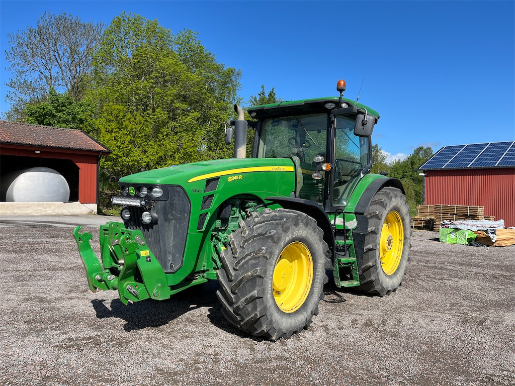 JOHN DEERE 8345 R - جرار: صور 1 JOHN DEERE 8345 R - جرار: صور 1