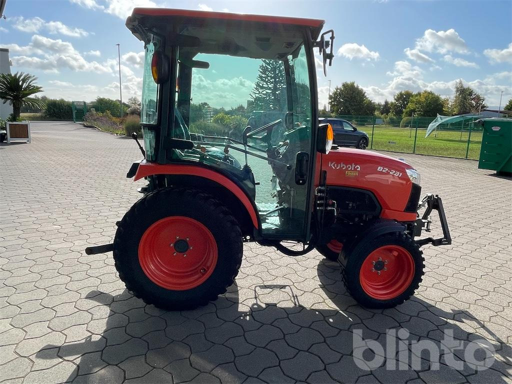 Kubota B2231 HC (Allrad) - جرار: صور 2 Kubota B2231 HC (Allrad) - جرار: صور 2