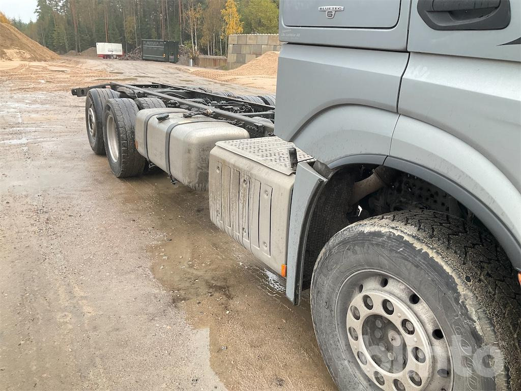 الشاسيه شاحنة MERCEDES-BENZ ACTROS: صور 12