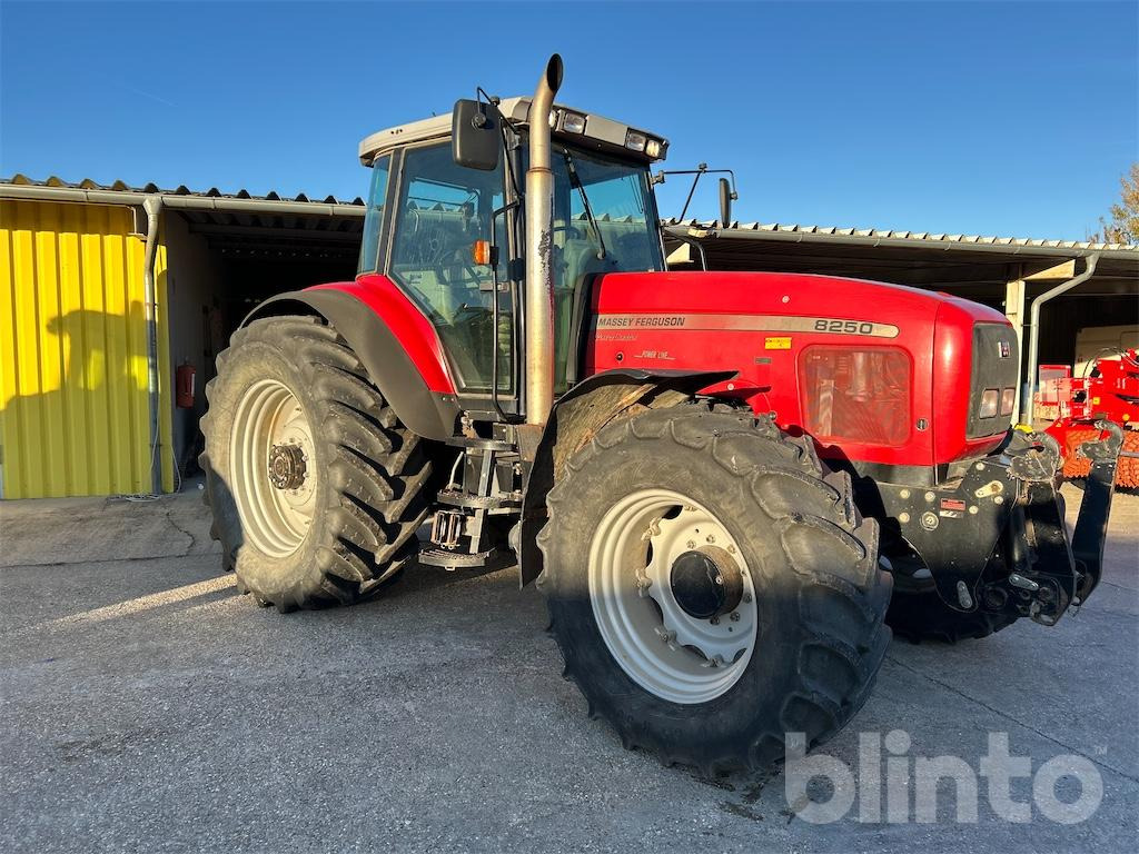 Massey Ferguson 8250-4 (2000) - جرار: صور 2 Massey Ferguson 8250-4 (2000) - جرار: صور 2