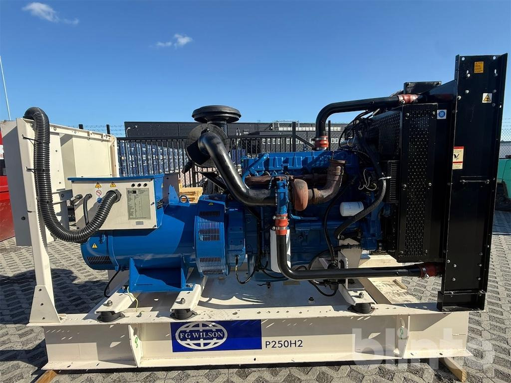Perkins FG Wilson P250H2 250 kVA - مجموعة المولدات: صور 1 Perkins FG Wilson P250H2 250 kVA - مجموعة المولدات: صور 1