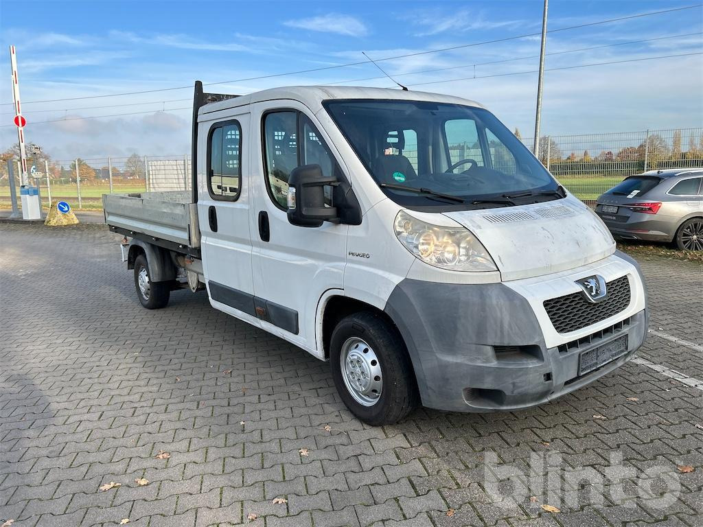 Peugeot Boxer (EZ: 2009) - الشاحنات الصغيرة المسطحة, الشاحنات الصغيرة كابينة مزدوجة: صور 2 Peugeot Boxer (EZ: 2009) - الشاحنات الصغيرة المسطحة, الشاحنات الصغيرة كابينة مزدوجة: صور 2