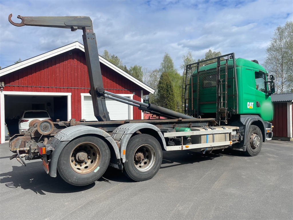 SCANIA R124GB6X2NZ - شاحنة ذات الخطاف: صور 3 SCANIA R124GB6X2NZ - شاحنة ذات الخطاف: صور 3