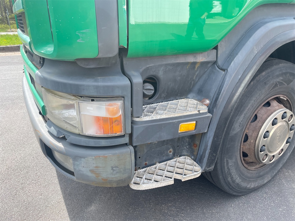 SCANIA R124GB6X2NZ - شاحنة ذات الخطاف: صور 5 SCANIA R124GB6X2NZ - شاحنة ذات الخطاف: صور 5