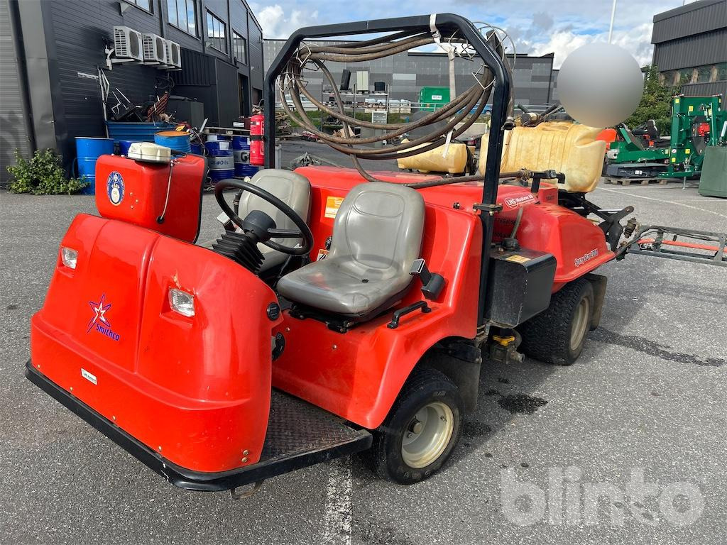Smithco Spray Star 2000 - آلة الرش ذاتية الحركة: صور 1 Smithco Spray Star 2000 - آلة الرش ذاتية الحركة: صور 1