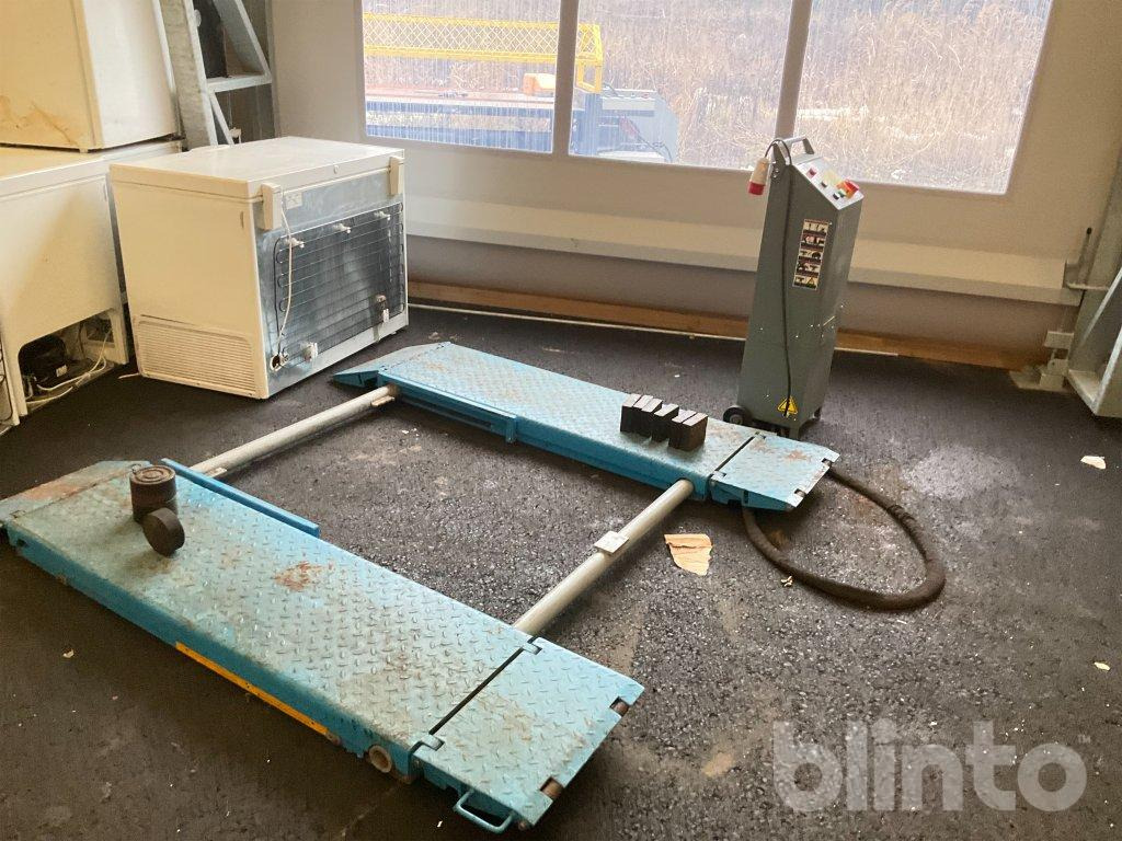 Twin Busch - معدات الورش: صور 3 Twin Busch - معدات الورش: صور 3