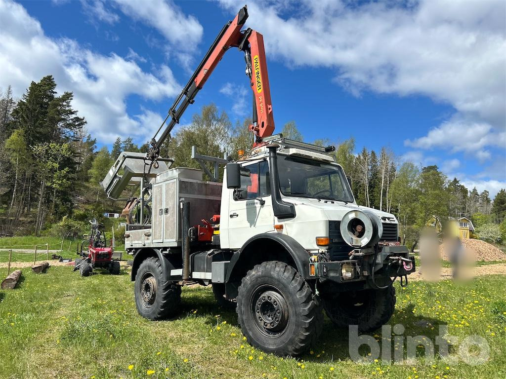 UNIMOG U 2150 L 4X4 med kran / personkorg / grävaggregat - شاحنة كرين: صور 3 UNIMOG U 2150 L 4X4 med kran / personkorg / grävaggregat - شاحنة كرين: صور 3