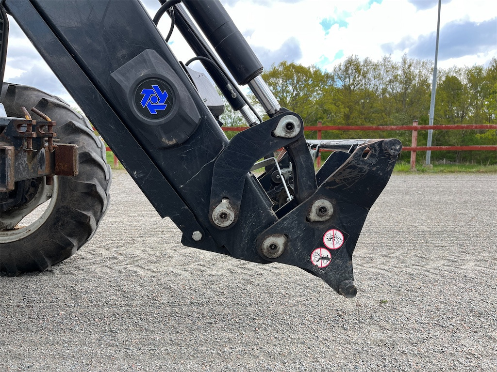 جرار VALMET 665-4: صور 47