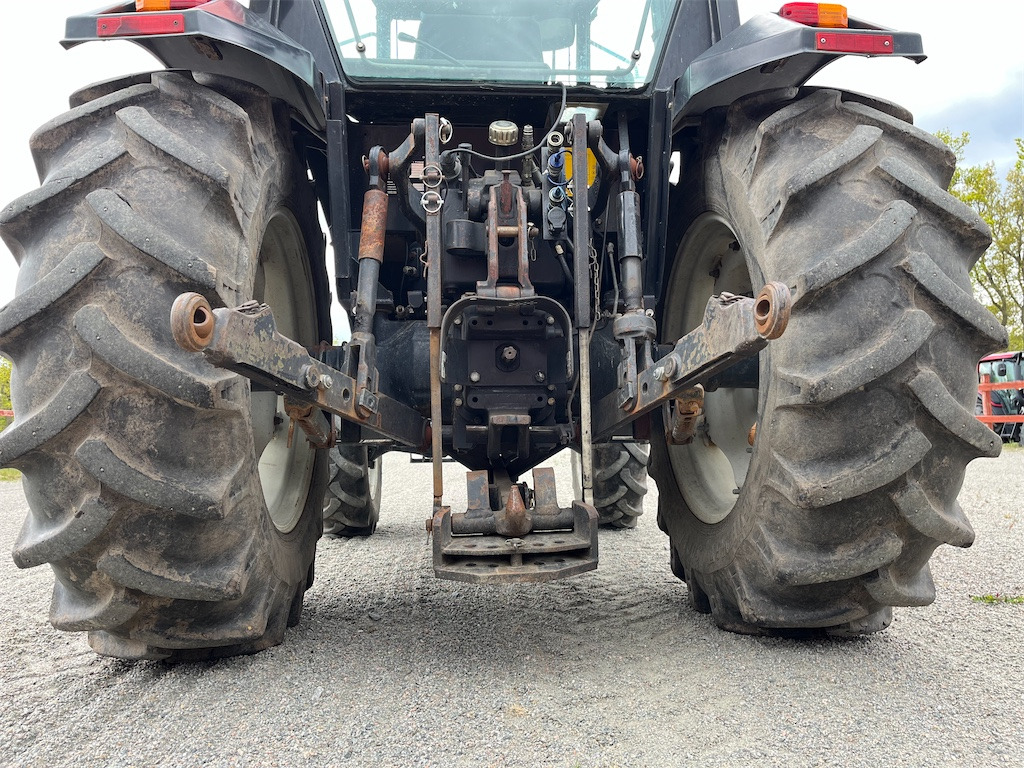 جرار VALMET 665-4: صور 18