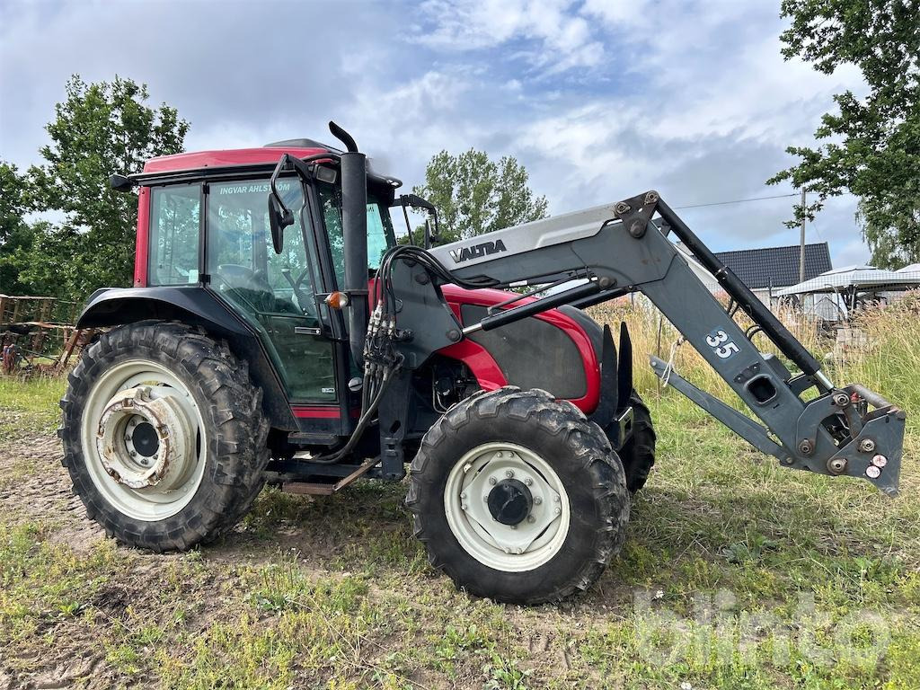 VALTRA A-SERIES A72 - Lastare - 4 Redskap - جرار: صور 5 VALTRA A-SERIES A72 - Lastare - 4 Redskap - جرار: صور 5