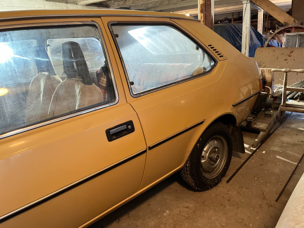 VOLVO 343 DL - سيارة: صور 5 VOLVO 343 DL - سيارة: صور 5