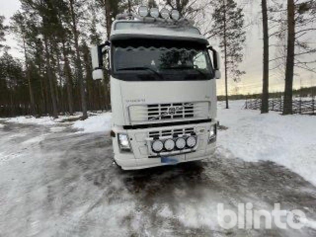 VOLVO FH 480 8*2 - شاحنة ذات الخطاف: صور 4 VOLVO FH 480 8*2 - شاحنة ذات الخطاف: صور 4