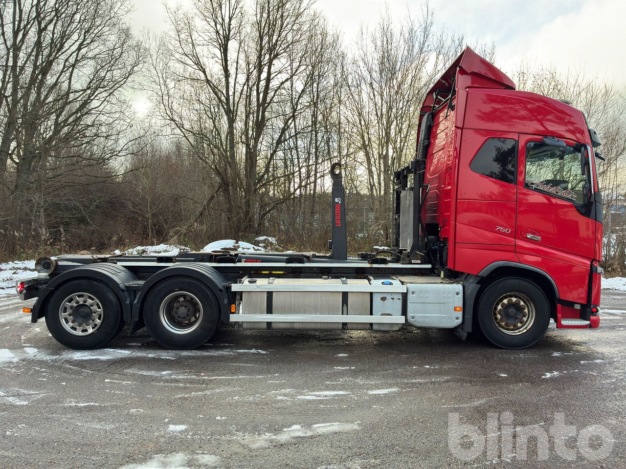 VOLVO FH16 750 - شاحنة ذات الخطاف: صور 4 VOLVO FH16 750 - شاحنة ذات الخطاف: صور 4