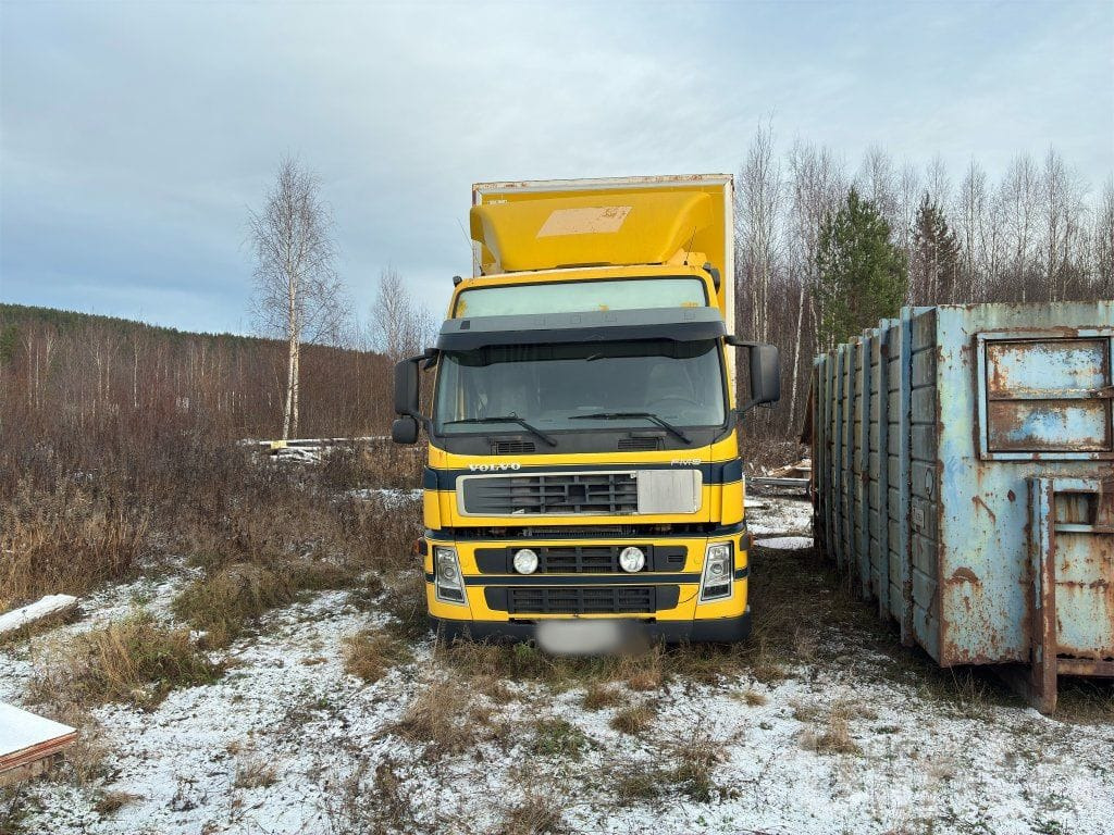 VOLVO FM9 6X2 - بصندوق مغلق شاحنة: صور 2 VOLVO FM9 6X2 - بصندوق مغلق شاحنة: صور 2